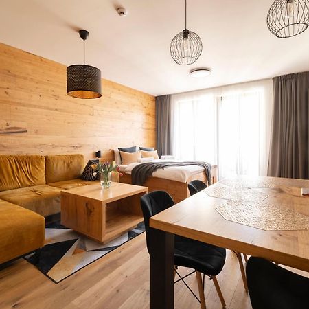 Kralovske Apartmany - Špindlerŭv Mlýn Exteriör bild