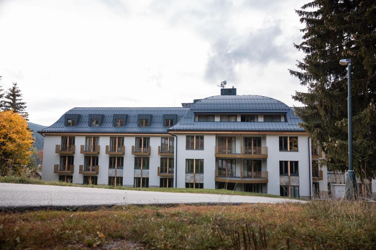 Kralovske Apartmany - Špindlerŭv Mlýn Exteriör bild